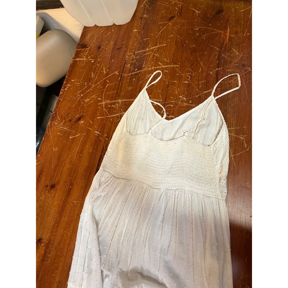Solitaire Swim White Eyelet Swiss Dot Maxi Dress Pom Pom Tiered Boho L 21-326 - Picture 5 of 8